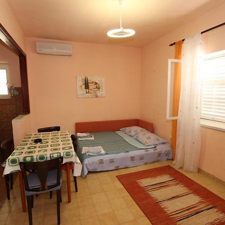 Apartments Antoneta Makarska Zewnętrze zdjęcie