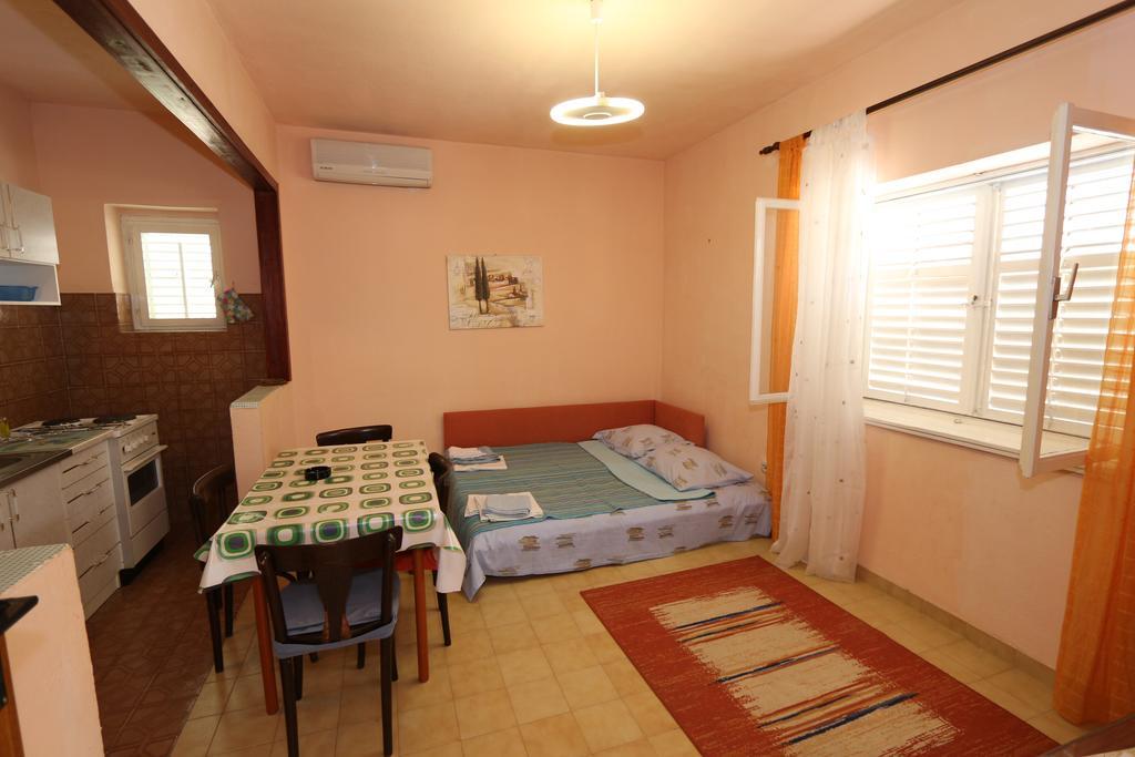 Apartments Antoneta Makarska Zewnętrze zdjęcie