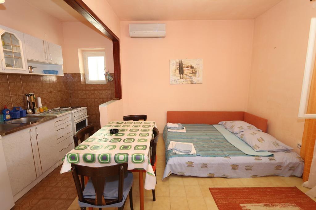 Apartments Antoneta Makarska Zewnętrze zdjęcie