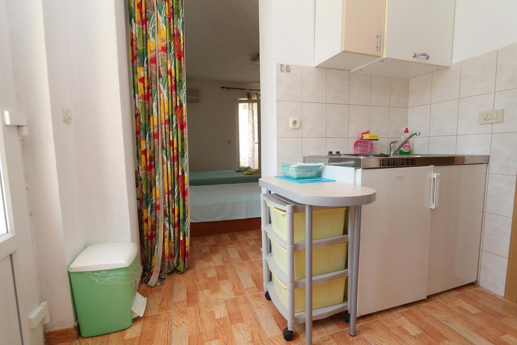 Apartments Antoneta Makarska Zewnętrze zdjęcie
