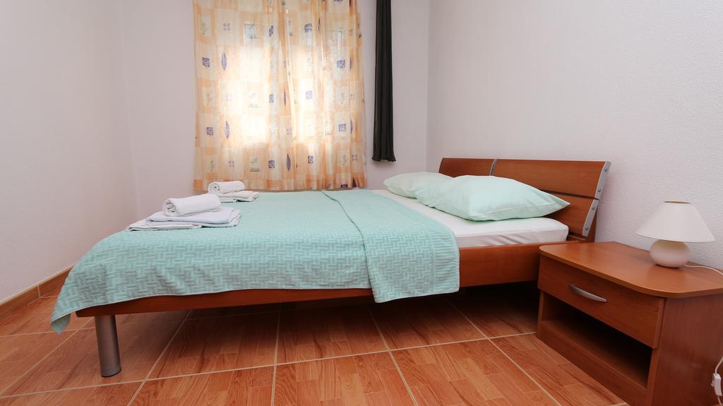 Apartments Antoneta Makarska Zewnętrze zdjęcie