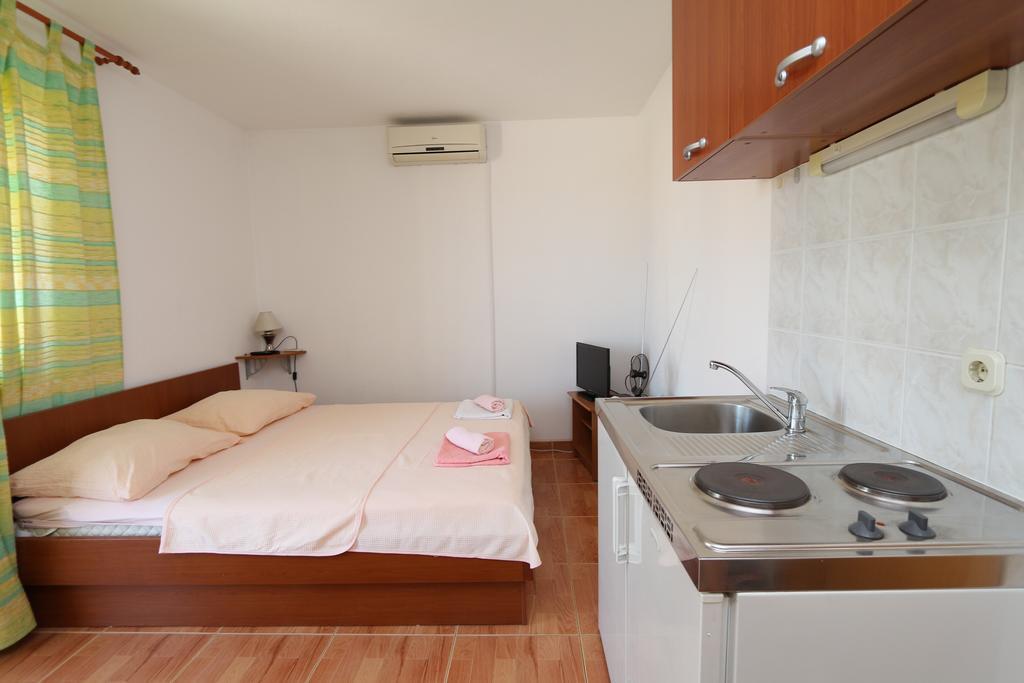 Apartments Antoneta Makarska Zewnętrze zdjęcie